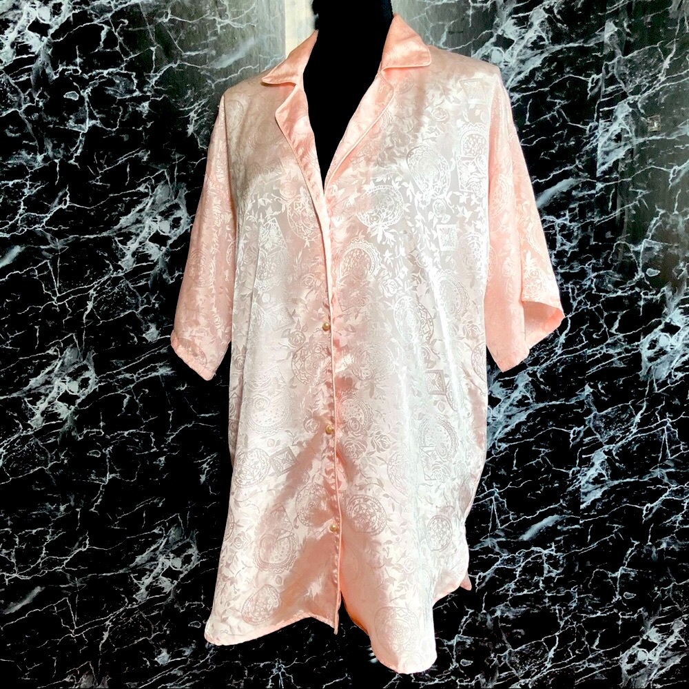Vintage gold label Victoria’s Secret pink Nightdress short sleeves gown floral